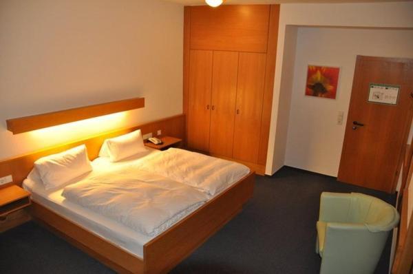 Hotel Lamm Neckarsulm Exterior photo